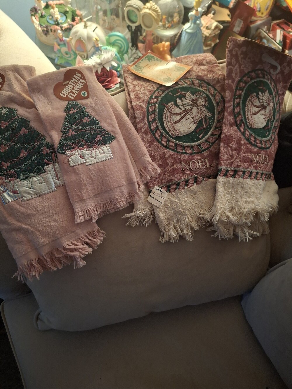 Christmas Classics Pink Holiday Decorative Towels - No Brand Listed